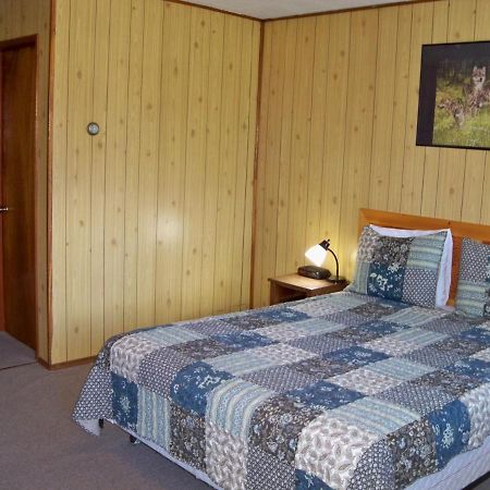 Stardust Motel Haines Junction Kültér fotó