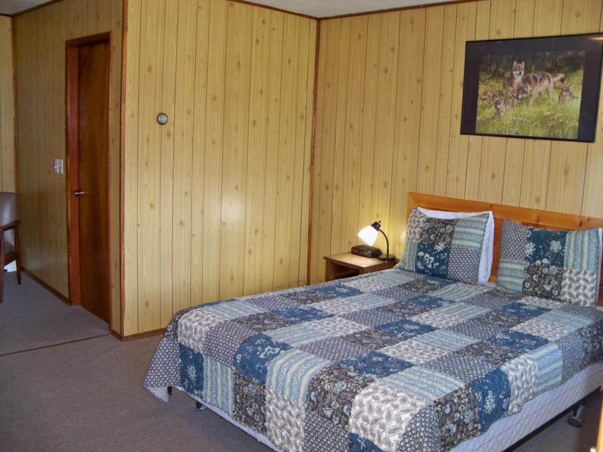 Stardust Motel Haines Junction Kültér fotó